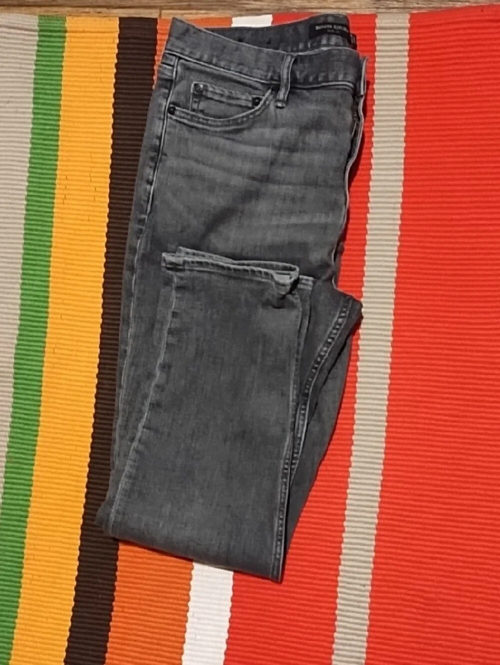 Banana Republic Light Gray Slim Fit Jeans Distressed 34/30